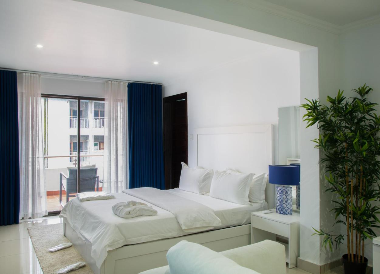 Wdc Aparthotel - Buea Екстер'єр фото