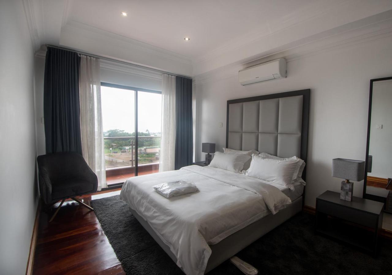 Wdc Aparthotel - Buea Екстер'єр фото
