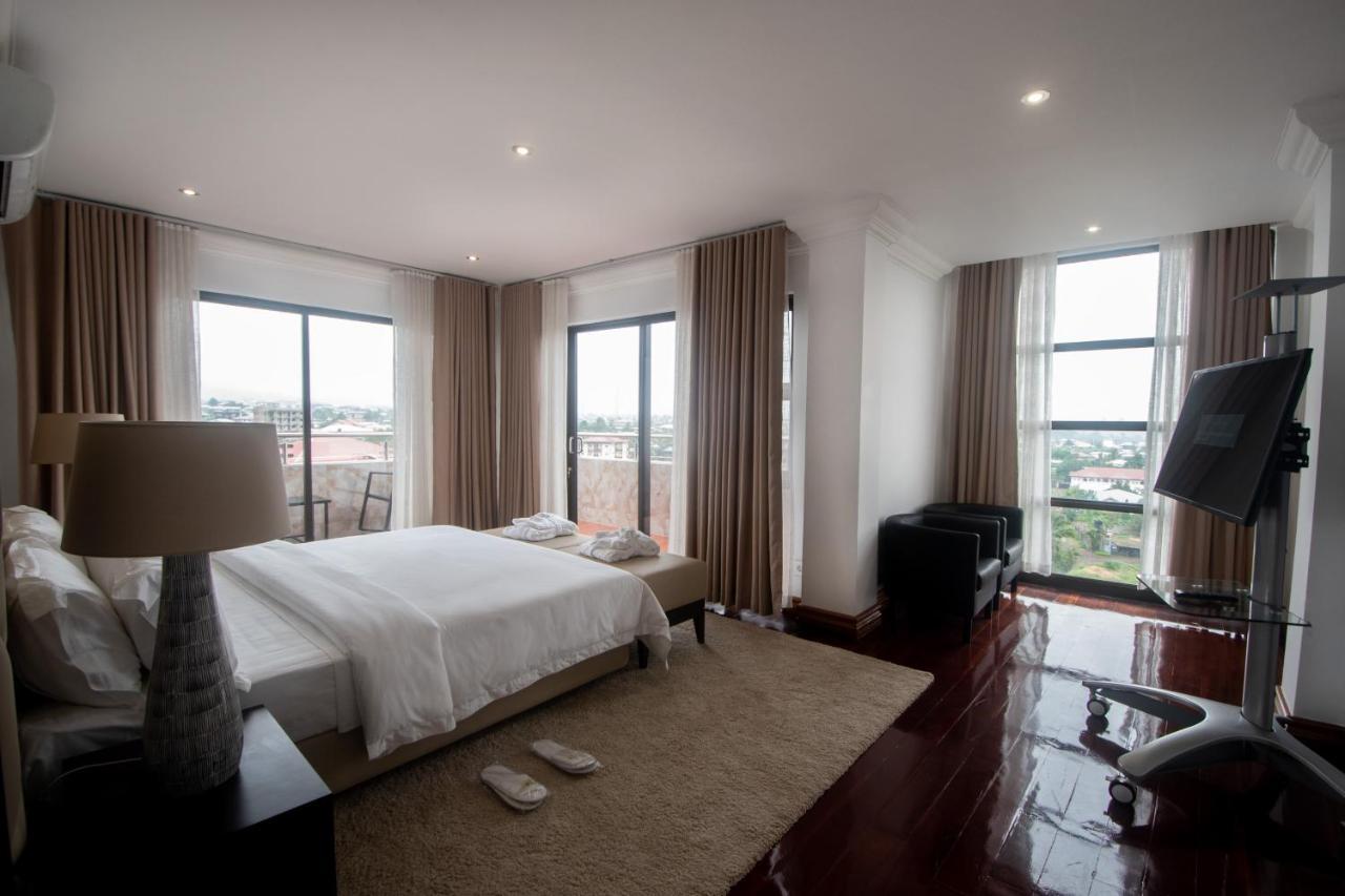 Wdc Aparthotel - Buea Екстер'єр фото