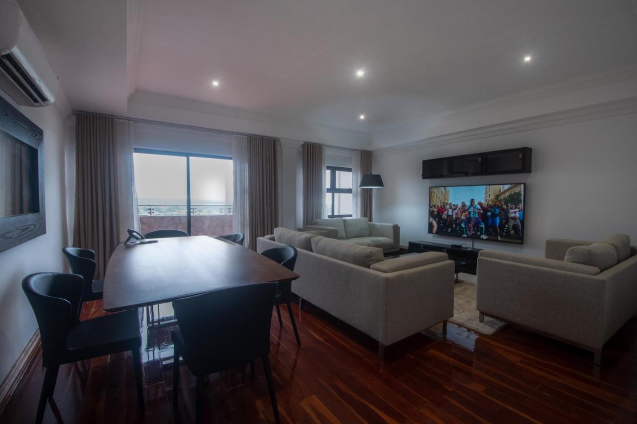 Wdc Aparthotel - Buea Екстер'єр фото