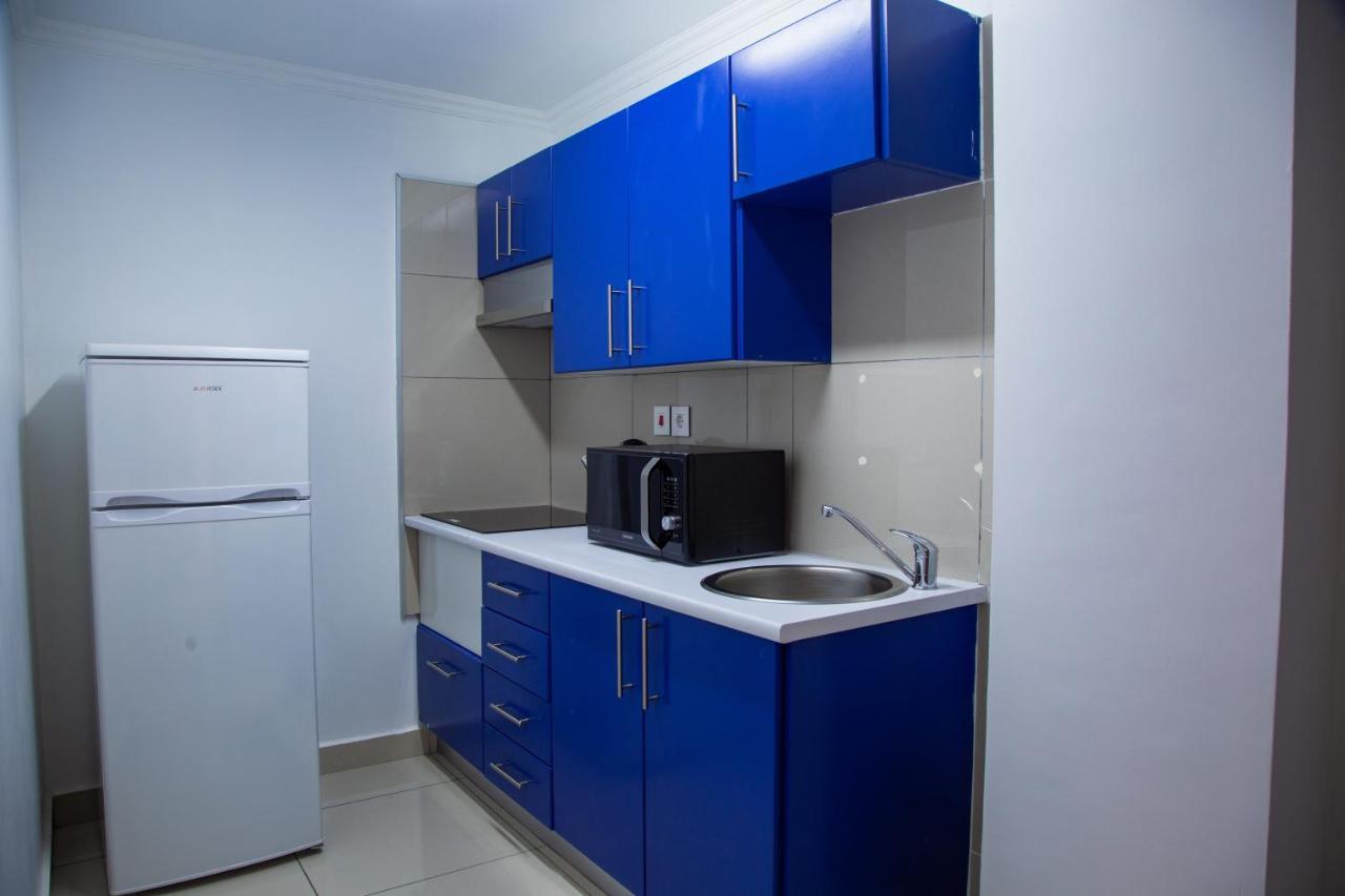 Wdc Aparthotel - Buea Екстер'єр фото