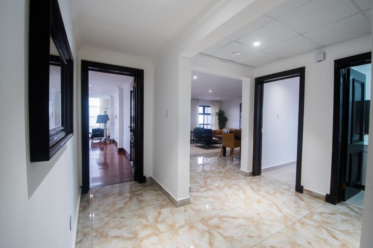 Wdc Aparthotel - Buea Екстер'єр фото